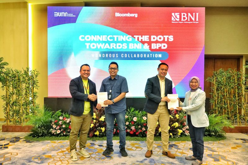 PT Bank Negara Indonesia (Persero) Tbk atau BNI bersama Bloomberg meluncurkan platform BNI FXGO untuk menjadi penyedia likuiditas utama valuta asing (valas) bagi bank devisa, termasuk Bank Pembangunan Daerah (BPD). (ANTARA/HO-BNI)