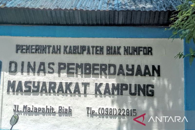 Kantor Dinas Pemberdayaan Masyarakat Kampung sebagai organisasi perangkat daerah penyaluran dana desa Tahun Anggaran 2024.ANTARA/Muhsidin