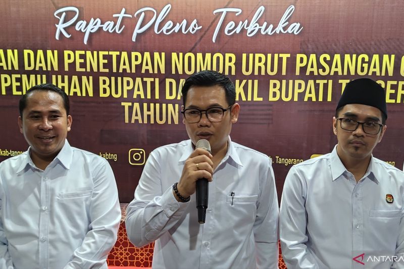 Ketua KPU Kabupaten Tangerang Muhammad Umar (Azmi Samsul Maarif)