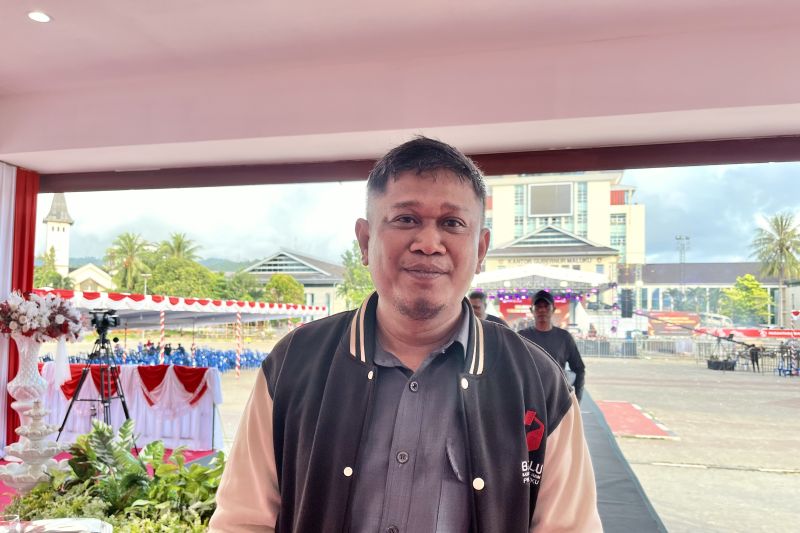 Ketua Bawaslu Maluku Subair, di Ambon, Selasa. ANTARA/Winda Herman