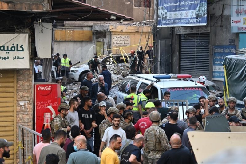 Kelompok Kiri Parlemen Eropa mengutuk serangan Israel terhadap Lebanon dan menyatakan Israel telah menjerumuskan seluruh wilayah Lebanon ke dalam kesengsaraan. Pemerintah sayap kanan Israel menjerumuskan seluruh wilayah ke dalam kesengsaraan dan kekacauan, dengan keterlibatan-dan dalam beberapa kasus dukungan-dari sekutu-sekutu Baratnya, kata Kelompok Kiri Parlemen Eropa pada Selasa (24/9/2024) /ANTARA/Anadolu/py