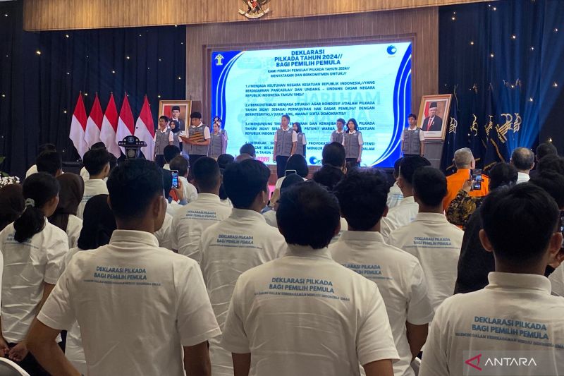 First-time voters attend a declaration in Jakarta on September 25, 2024. (ANTARA/Fath Putra Mulya)