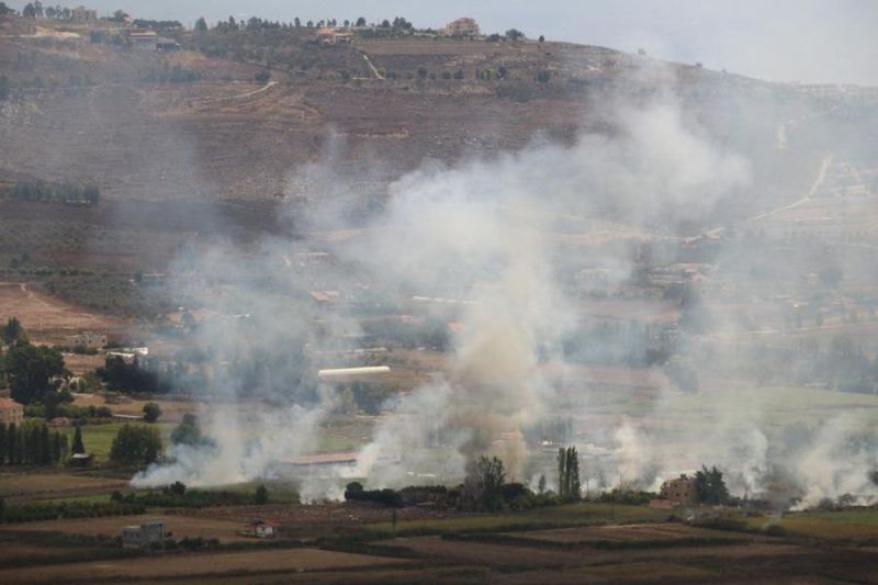 Arsip - Asap dari serangan udara Israel terlihat di Bint Jbeil, Lebanon, pada 23 September 2024. (ANTARA/Xinhua/Taher Abu Hamdan)