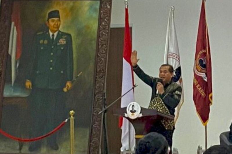Direktur Deradikalisasi BNPT Brigjen Pol. Ahmad Nurwakhid dalam seminar di Universitas Bung Karno, Jakarta, Selasa (24/9/2024). ANTARA/HO-BNPT RI
