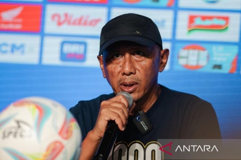 Arsip foto - Pelatih Kepala PS Barito Putera Rachmad Darmawan di sela sesi jumpa pers di Stadion Kapten I Wayan Dipta, Kabupaten Gianyar, Bali, Sabtu (26/8/2023) ANTARA/HO-Bali United