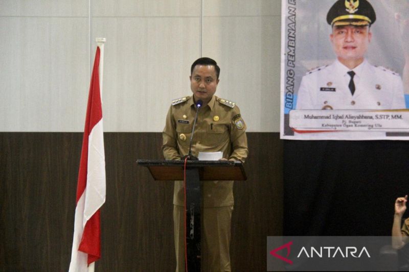 Penjabat Bupati OKU M Iqbal Alisyahbana. (ANTARA/Edo Purmana)