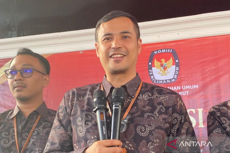 Ketua KPU Kabupaten Garut Dian Hasanudin. (ANTARA/Feri Purnama)