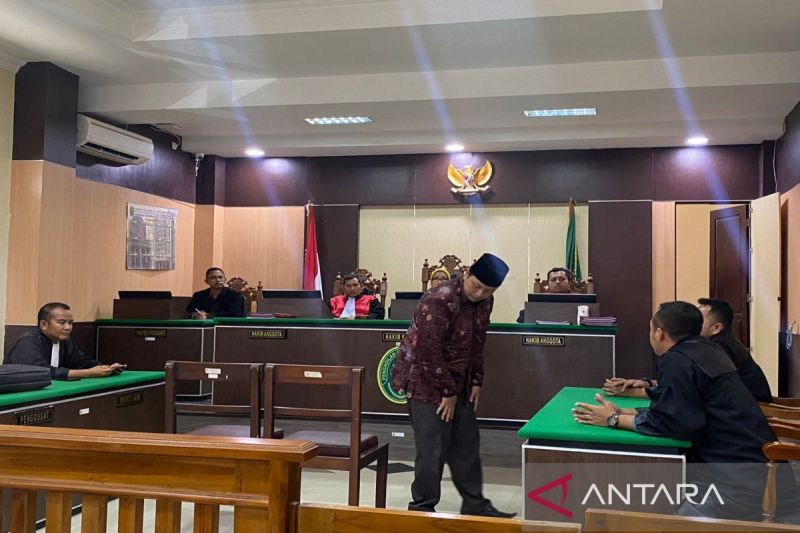 Pembacaan vonis kasus penghinaan di Pengadilan Negeri Sampang, Jawa Timur, Kamis (26/9/2024). (ANTARA/ HO-PN Sampang)