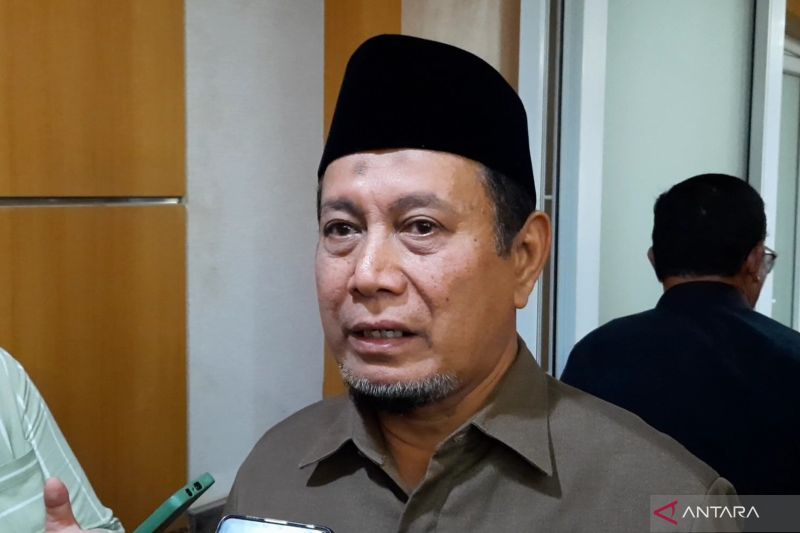 Arsip foto - Ketua Sementara DPRD DKI Jakarta Achmad Yani di gedung DPRD DKI, Jakarta, Selasa (17/9/2024). ANTARA/Lia Wanadriani Santosa