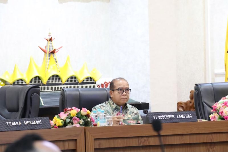 Penjabat Gubernur Lampung Samsudin saat memberi keterangan. ANTARA/HO-Pemprov Lampung.