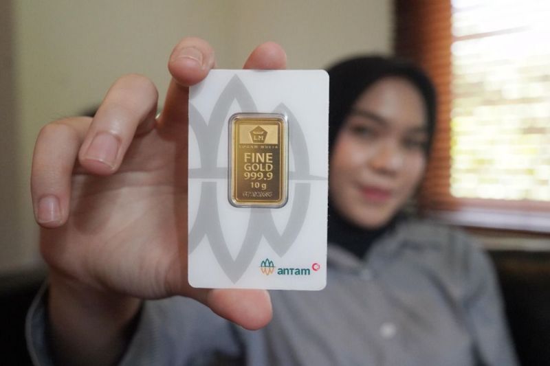 Ilustrasi produk emas dari PT Antam. ANTARA/HO-Antam