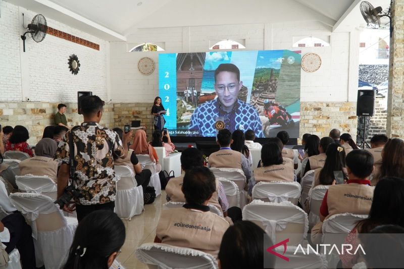 Kementerian Pariwisata dan Ekonomi Kreatif (Kemenparekraf) menggelar forum pengelolaan destinasi wisata bahari berbasis pariwisata berkelanjutan di Manado. ANTARA/HO-Kemenparekraf
