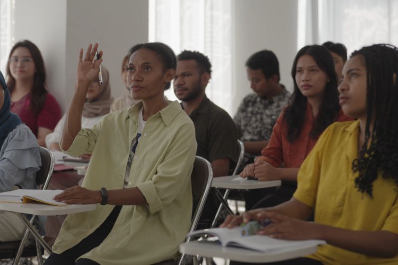 ???Kementerian Pendidikan, Kebudayaan, Riset, dan Teknologi (Kemendikbudristek) menginisiasi program Afirmasi Pendidikan Menengah (ADEM) dan Afirmasi Pendidikan Tinggi (ADik) guna memberikan akses pendidikan untuk siswa asal Papua, dan daerah tertinggal, terdepan, dan terluar (3T). (ANTARA/HO-Kementerian Pendidikan, Budaya, Riset, dan Teknologi)