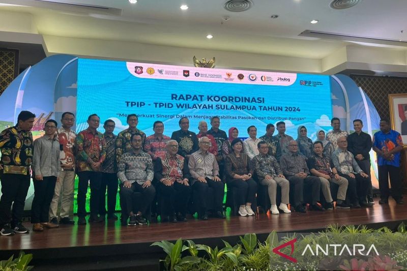 Sekda Sultra Asrun Lio mewakili Pj.Gubernur saat menghadiri Rakor GNPIP Sulampua. ANTARA/HO-Biro Adpim Sultra