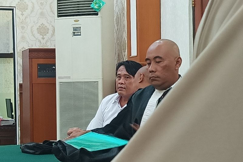 Terdakwa Sukojjin menjalani sidang di Pengadilan Negeri Denpasar, Bali, Selasa (1/10/2024). ANTARA/Rolandus Nampu