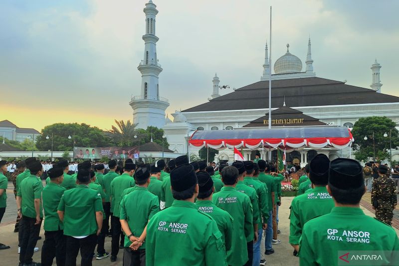 Apel Kesaktian Pancasila di lapangan Masjid Raya Al-Bantani, KP3B, Serang, Selasa (1/10/2024). (ANTARA/Devi Nindy)