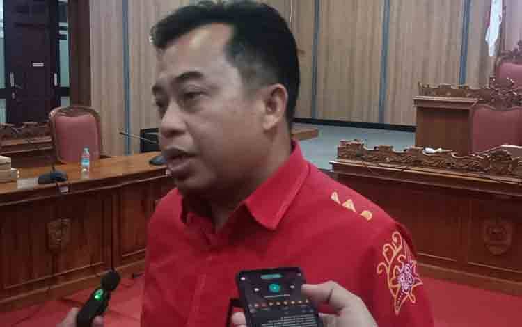 Ketua Definitif DPRD Kotawaringin Timur Rimbun. (FOTO: DEWI)