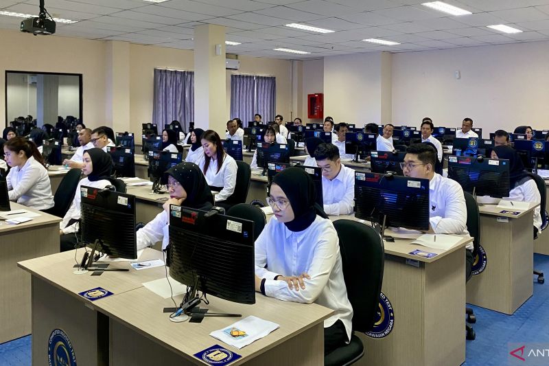Tes CAT pengangkatan notaris Kepulauan Riau di Batam (ANTARA/Amandine Nadja)