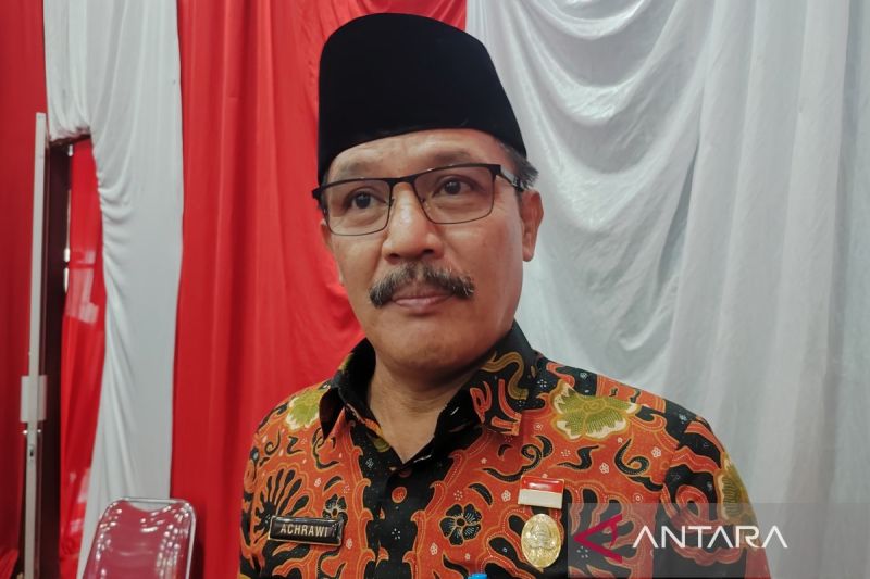 Kepala BKPSDM Kota Bengkulu Achrawi. ANTARA/Anggi Mayasari