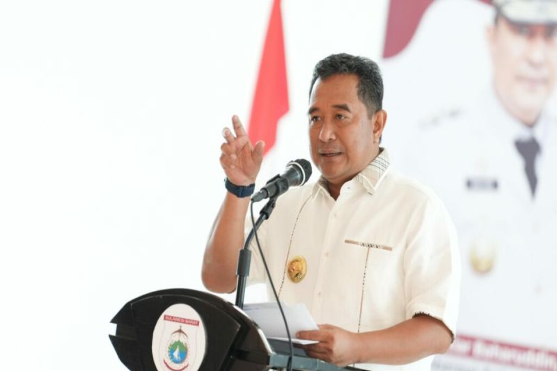 Penjabat Gubernur Sulbar Bahtiar Baharuddin (ANTARA/HO/Diskominfo Sulbar)