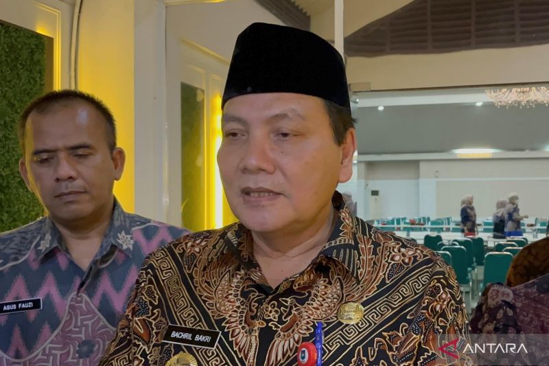 Penjabat Bupati Bogor Bachril Bakri di Cibinong, Kabupaten Bogor, Jawa Barat. ANTARA/M Fikri Setiawan