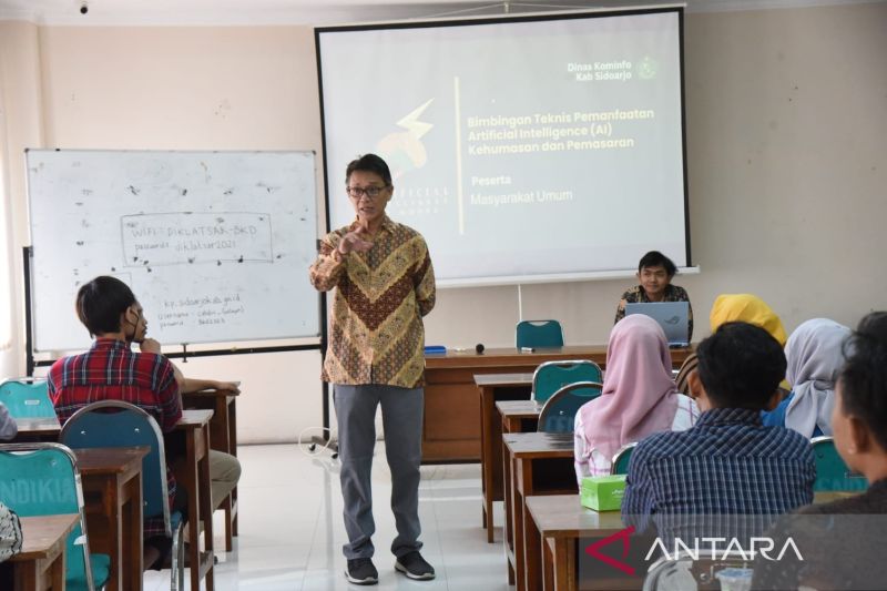 Pelatihan teknologi AI di lingkungan Pemerintah Kabupaten Sidoarjo. ANTARA/HO-Pemkab Sidoarjo