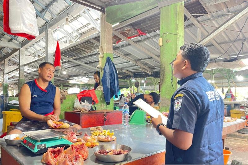 Pemkab Bangka Selatan terus pantau kondisi harga bahan pangan, untuk kendalikan inflasi daerah, Rabu (2/10/2024). ANTARA/Ahmadi