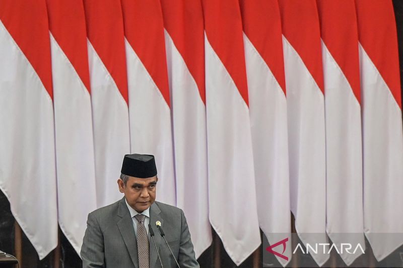 Ketua MPR terpilih periode 2024--2029 Ahmad Muzani berpidato saat pelantikan pimpinan MPR RI di Gedung Nusantara, kompleks Parlemen, Senayan, Jakarta, Kamis (3/10/2024). ANTARA FOTO/Fauzan/Spt/am.