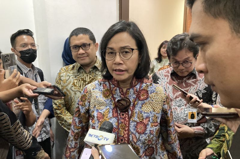 Menteri Keuangan Sri Mulyani Indrawati saat ditemui di Kantor Kementerian Keuangan, Jakarta, Jumat (4/10/2024). ANTARA/Imamatul Silfia
