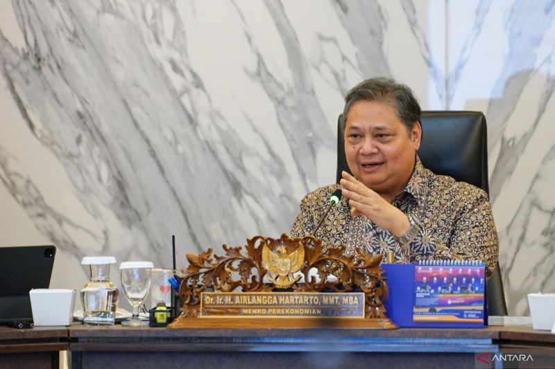Menteri Koordinator Bidang Perekonomian Airlangga Hartarto menilai, inflasi Indonesia pada September 2024 masih terkendali di level 1,84 persen secara tahunan (yoy), atau lebih rendah dibandingkan Agustus 2024 sebesar 2,12 persen (yoy), Jakarta, Senin (7/10/2024) (ANTARA/HO-Menko Perekonomian)