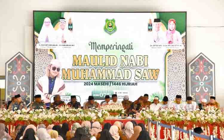 Suasana saat Maulid Nabi Muhammad SAW di Hall Rujab Bupati Kapuas. (FOTO: IST)