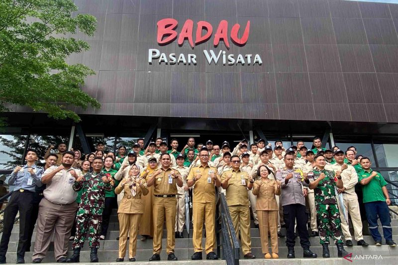 BNPP ajak pelaku UMKM mengikuti pelatihan pengembangan usaha di Aula Pos Lintas Batas Negara (PLBN) Badau, Kabupaten Kapuas Hulu, Kalimantan Barat, Senin (7/10/2024). ANTARA/HO-BNPP