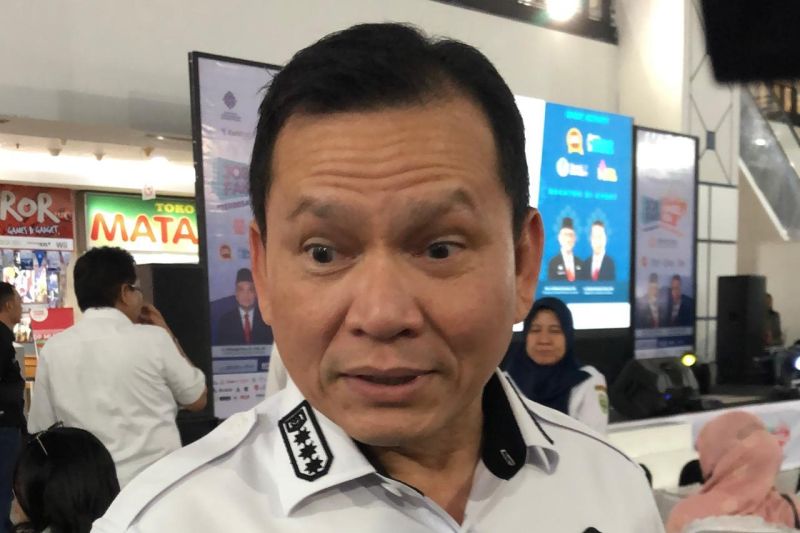 Pj Gubernur Sumatera Selatan (Sumsel) Elen Setiadi. (ANTARA/Ahmad Rafli Baiduri)
