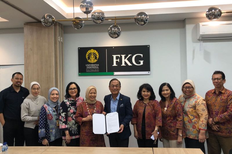 Penganugerahan gelar Adjunct Professor kepada Prof. Syngcuk Kim, D.D.S., Ph.D., pakar endodontik dari University of Pennsylvania (UPenn), Amerika Serikat. (ANTARA/HO-Humas UI)