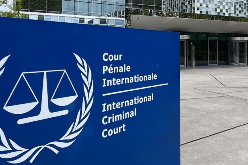 Pengadilan Pidana Internasional (ICC) secara resmi meminta organisasi non-pemerintah (LSM) dan institusi lain, termasuk yang didukung oleh Jerman dan Israel, untuk menggunakan istilah "Negara Palestina" dalam pengajuan tertulis mereka, menggantikan sebutan sebelumnya, "Palestina." ANTARA/Anadolu/py