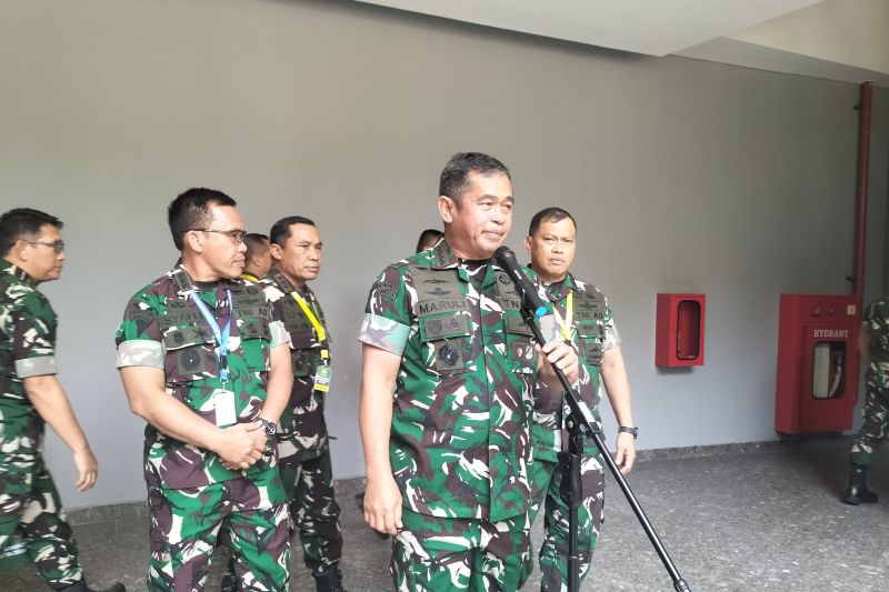 KSAD Jenderal TNI Maruli Simanjuntak usai menggelar apel di kawasan Grogol Petamburan, Jakarta Barat, Kamis (10/102024) (ANTARA/Walda Marison)