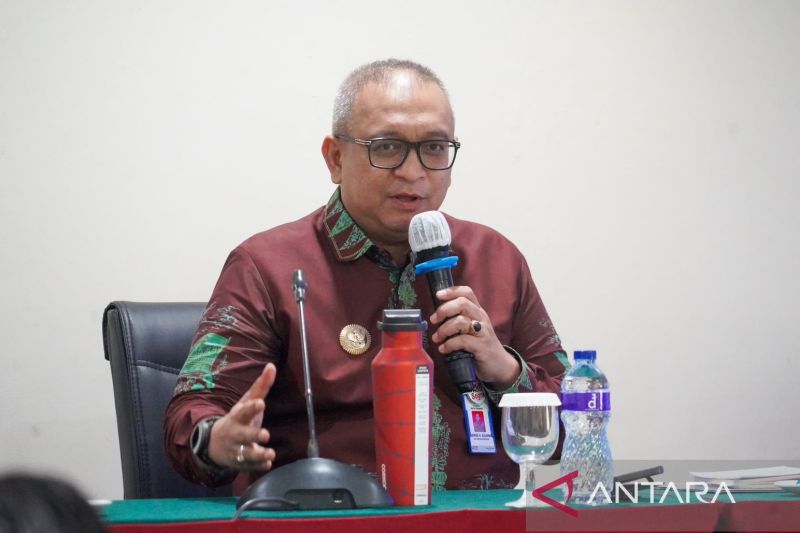 Pj Wali Kota Padang Andree Algamar. (ANTARA/HO-Pemkot Padang)