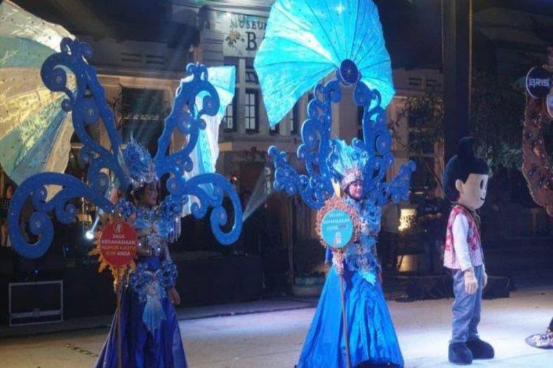 Pemerintah Kota Pekalongan menyelenggarakan pameran Batik Night Carnava. (ANTARA/HO-Humas Kota Pekalongan)
