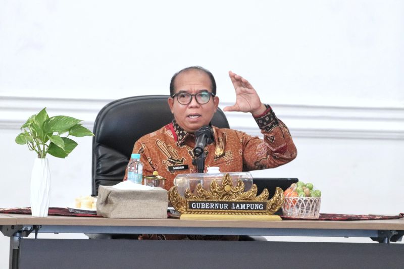 Pj Gubernur Lampung Samsudin saat memberi arahan dalam high level meeting penangana inflasi daerah. Bandarlampung, Kamis (10/10/2024). (ANTARA/HO-Pemprov Lampung)