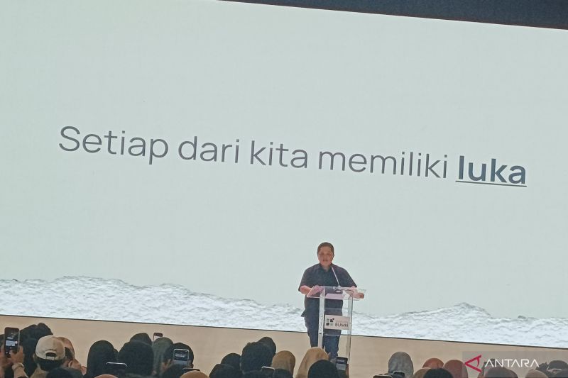 Menteri BUMN Erick Thohir dalam acara Mendengar Jiwa di Jakarta, Sabtu (12/10/2024). (ANTARA/Muzdaffar Fauzan)