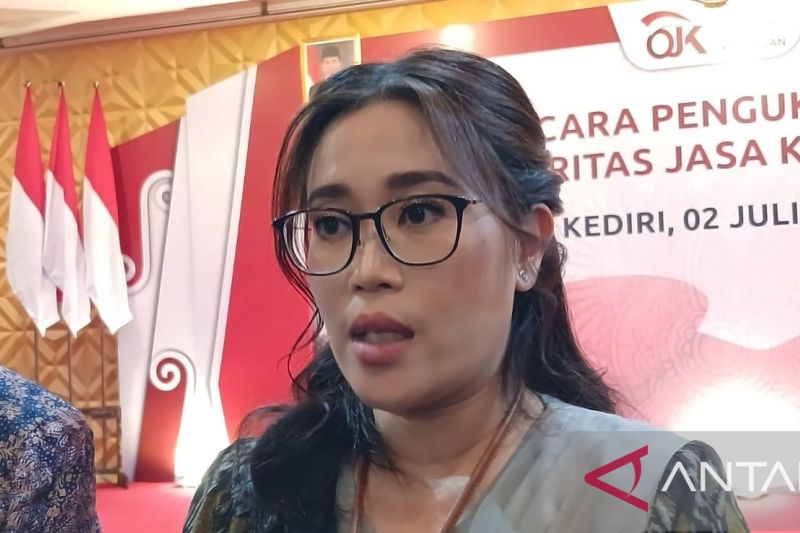 Kepala OJK Kediri Ismirani Saputri di Kediri, Jawa Timur. ANTARA/ dokumen (ojk kediri)