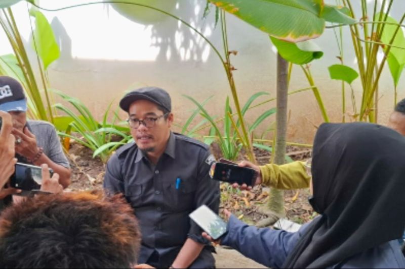 Ketua Bawaslu Kabupaten Karawang Engkus Kusnadi. ANTARA/HO-Bawaslu Karawang