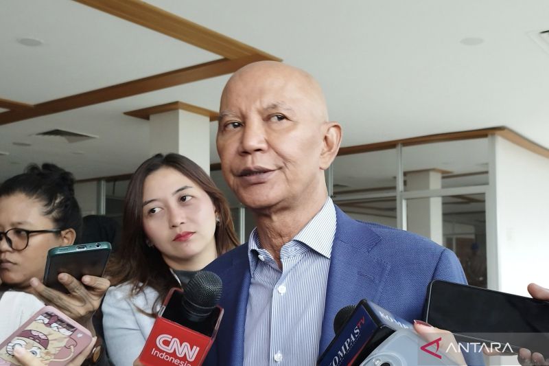 Ketua DPP PDIP yang juga Anggota DPR RI Said Abdullah di Kompleks Parlemen, Jakarta, Senin (14/10/2024). (ANTARA/Bagus Ahmad Rizaldi)