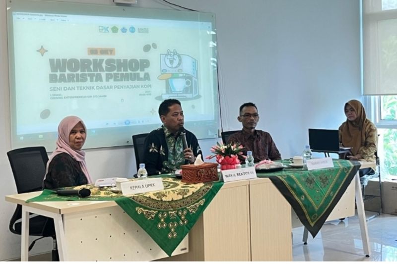 Pelatihan menjadi barista bagi mahasiswa UIN Sultan Thaha Saifuddin Jambi. ANTARA/HO-UIN STS Jambi
