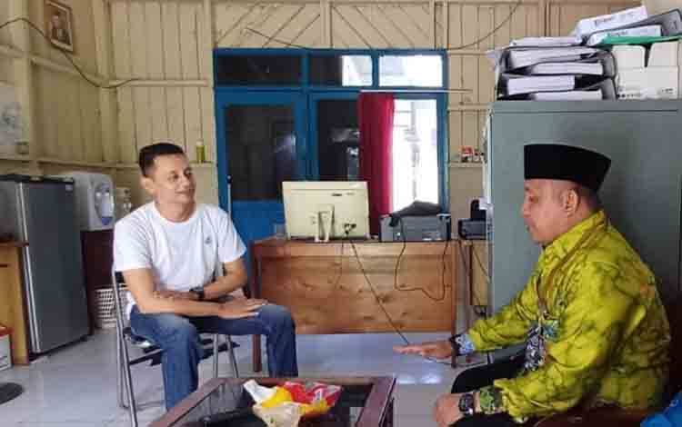 Satgas Halal Kapuas saat sambangi RPH sosialisasi sertifikat halal. (FOTO: IST)