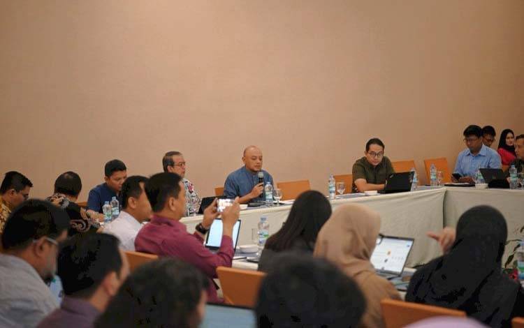Pertemuan pihak BPDPKS dengan?PT. Pertamina Patra Niaga Bau-Bau. (FOTO: Istimewa)