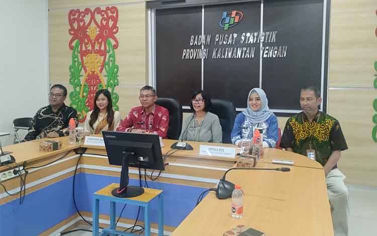 Penyampaian berita resmi statistik Provinsi Kalimantan Tengah. (FOTO: TESTI PRISCILLA)