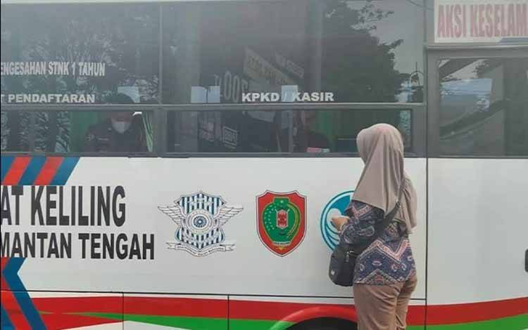 Layanan samsat keliling Samsat Palangka Raya. (FOTO: SAMSAT PALANGKA RAYA)