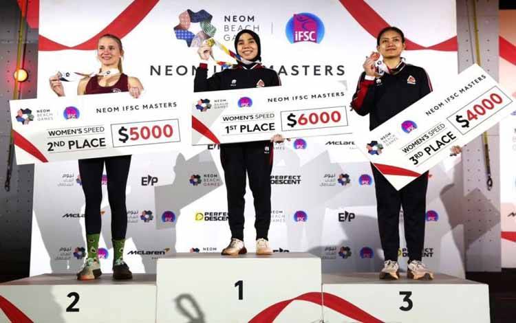Dua atlet panjat tebing putri Indonesia Rajiah Sallsabillah dan Desak Made Rita Kusuma Dewi berhasil naik podium di nomor speed climbing pada Neom International Federation of Sport Climbing (IFSC) Master yang digelar sebagai bagian dari rangkaian Neom Beach Games Mountain Village di Arab Saudi pada10-13 November 2024. (ANTARA/HO-KONI Pusat