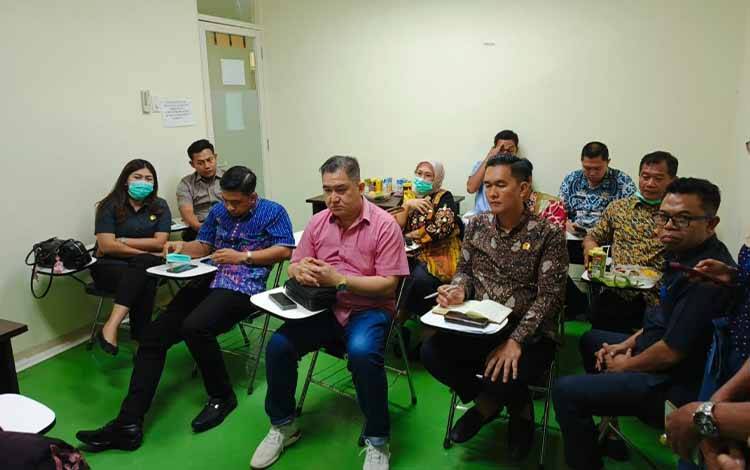 Kunjungan Anggota DPRD Kalimantan Tengah ke RSUD dr Murjani Sampit, Kamis, 5 Desember 2024. (FOTO: DEWIP)
